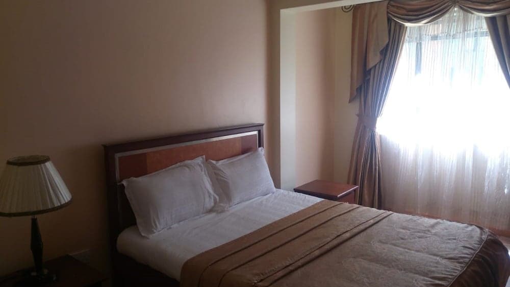 Lighthomez Pinnacle Suites