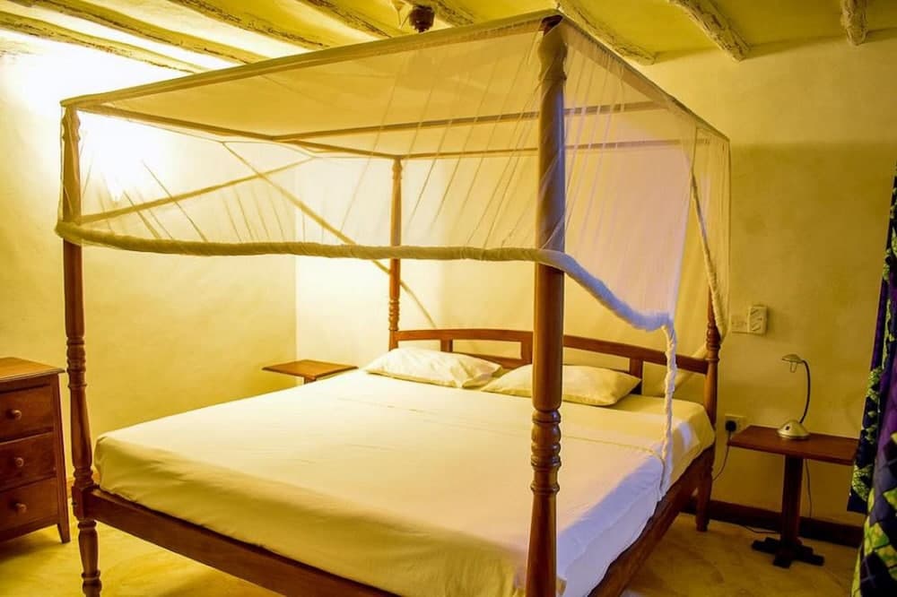 Lighthomez Villa Resort