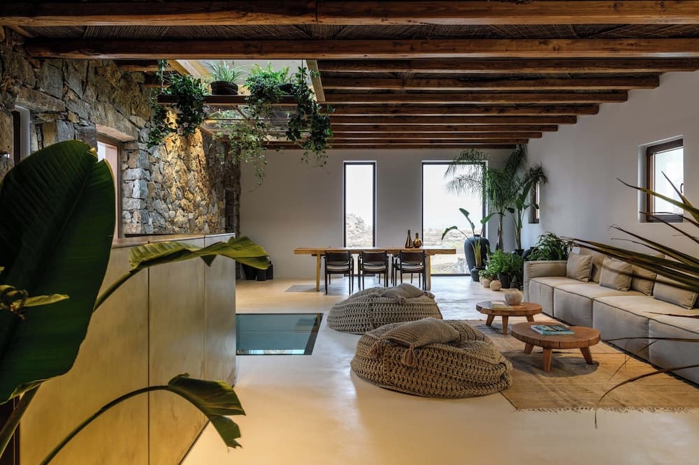 Charisma Hotel and Wellness Suites