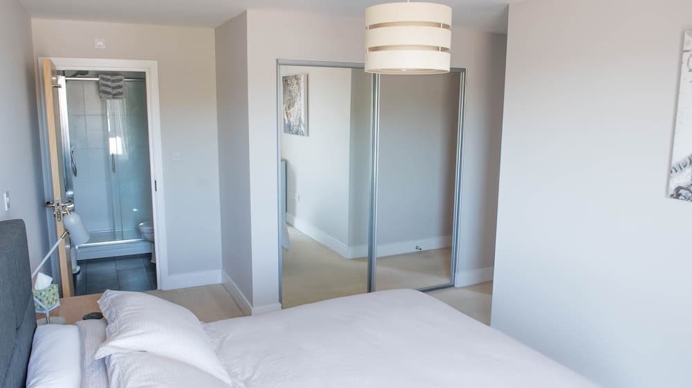 Toothbrush Apartments Waterfront - Adults Only