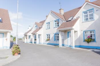 Marine View Three Bedroom Townhouse