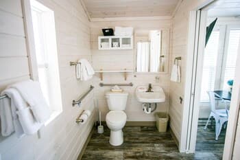 Lakefront Property Two Bedroom Cabin #34 at Long Cove Resort by Redawning