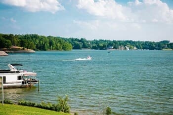 Waterview Two Bedroom Cabin #26 at Long Cove Resort by Redawning