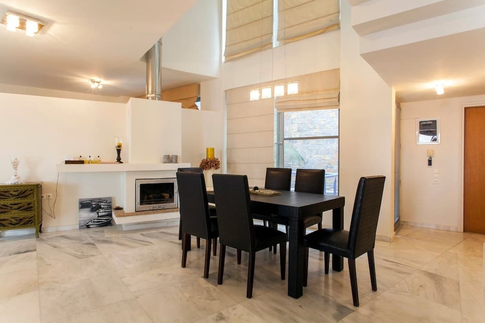 Villa Afrodite PRIVATE POOL On The Roof Sea View