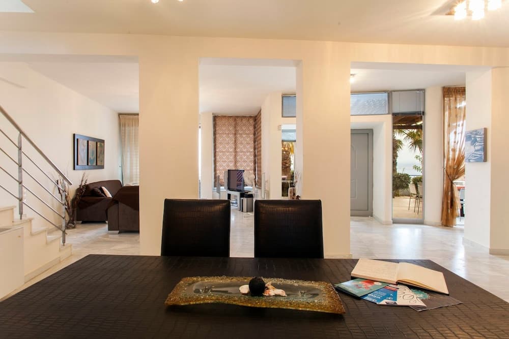 Villa Afrodite PRIVATE POOL On The Roof Sea View