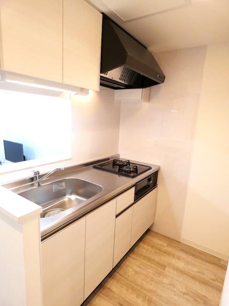 Alpha Square Minami 6 jo 311