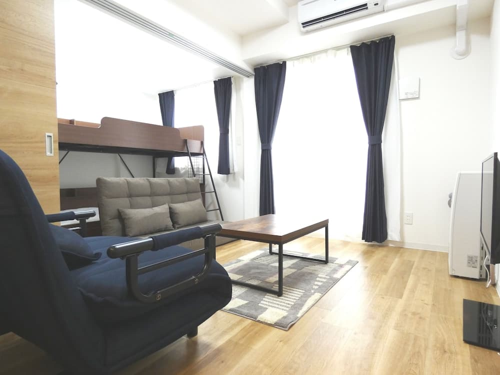 Alpha Square Minami 6 jo 503