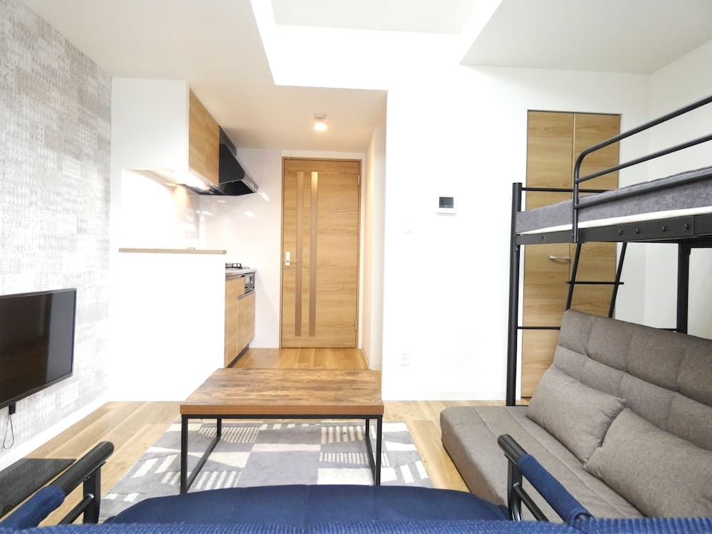 Alpha Square Minami 6 jo 505