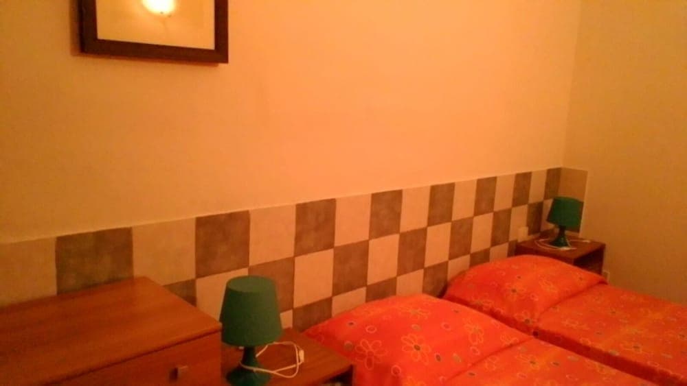 Foximanna on the North Floor in a Villa Surrounded by Greenery Facing the sea