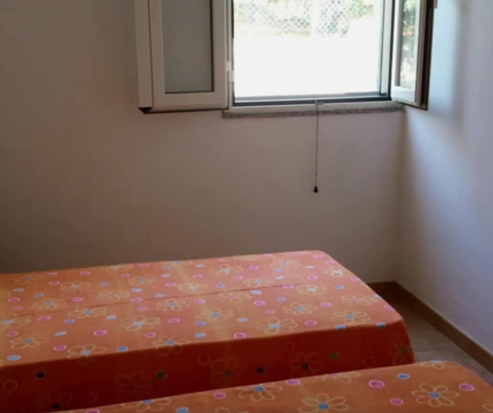 Foximanna on the North Floor in a Villa Surrounded by Greenery Facing the sea