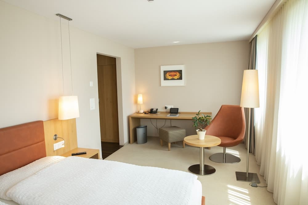 Ochsen Lodge by Ochsen Lenzburg