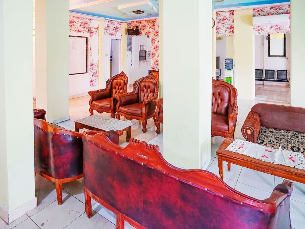 OYO Life 2820 Hotel Perdana Syariah