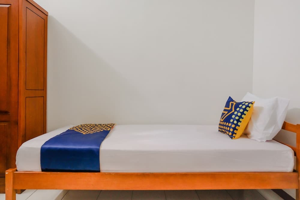 SPOT ON 2749 Tiga Sinar Residence