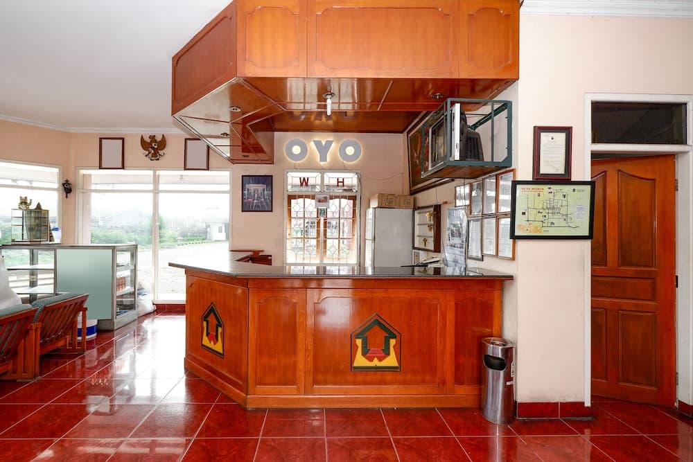 Super OYO 2495 Hotel Wijaya