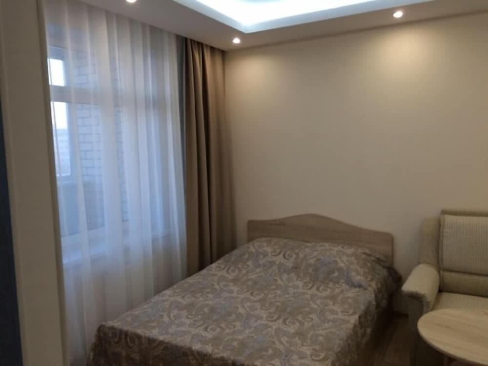 Apartment on Geologorazvedchikov 44a