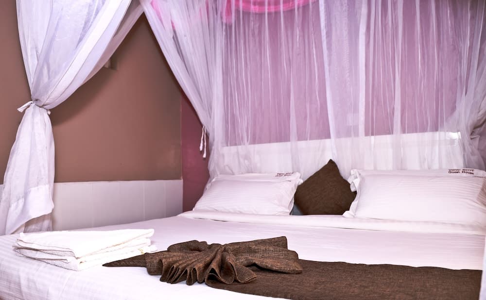 Twinspot Guest House