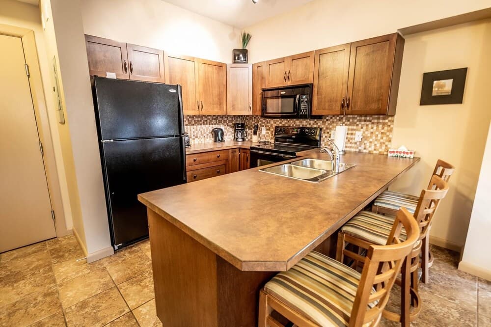 Easy Access Ground Floor Apartment #114