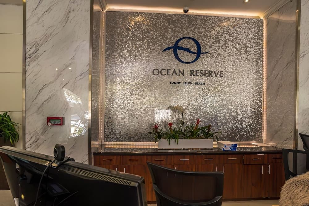 Sunny Miami Vacation