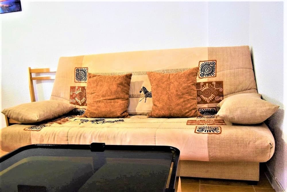 034 Retro Beach House - Alicante Real Estate