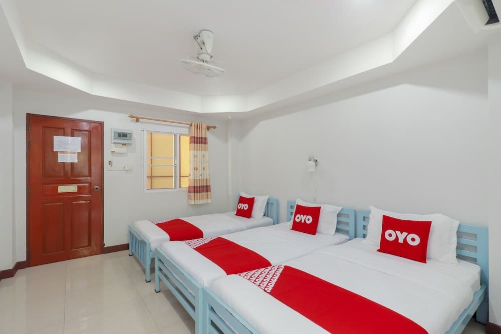 OYO 799 Pudsadee Hotel