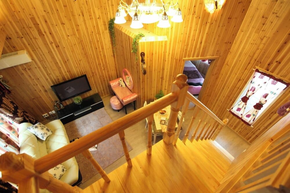 White Village Pension