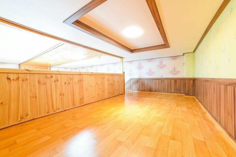 Sunshine Garden Pension