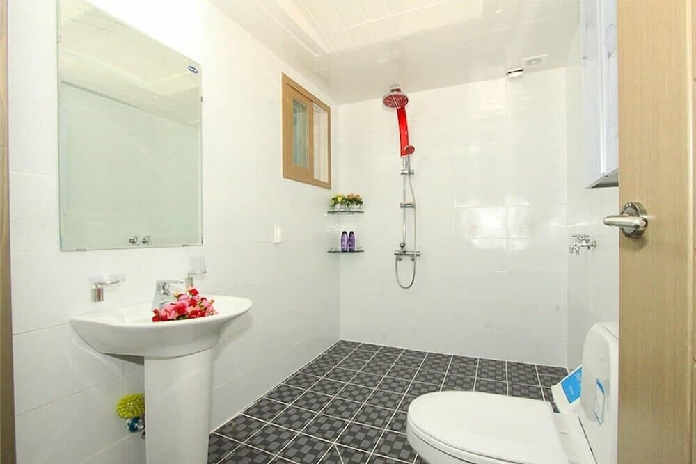 Wolpo Donghae Pension