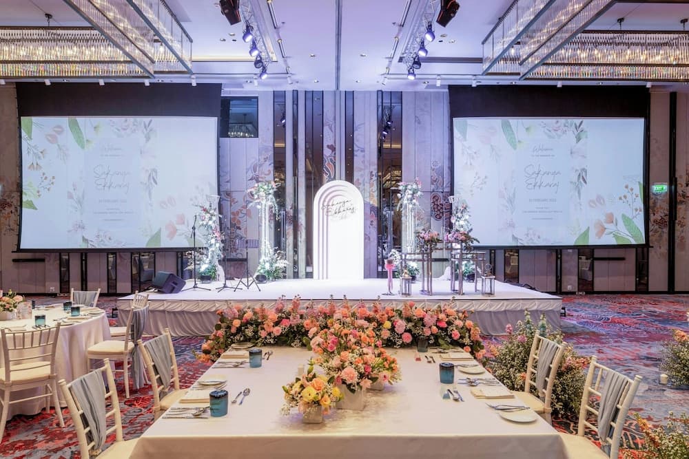 Four Points by Sheraton Phuket Patong Beach Resort