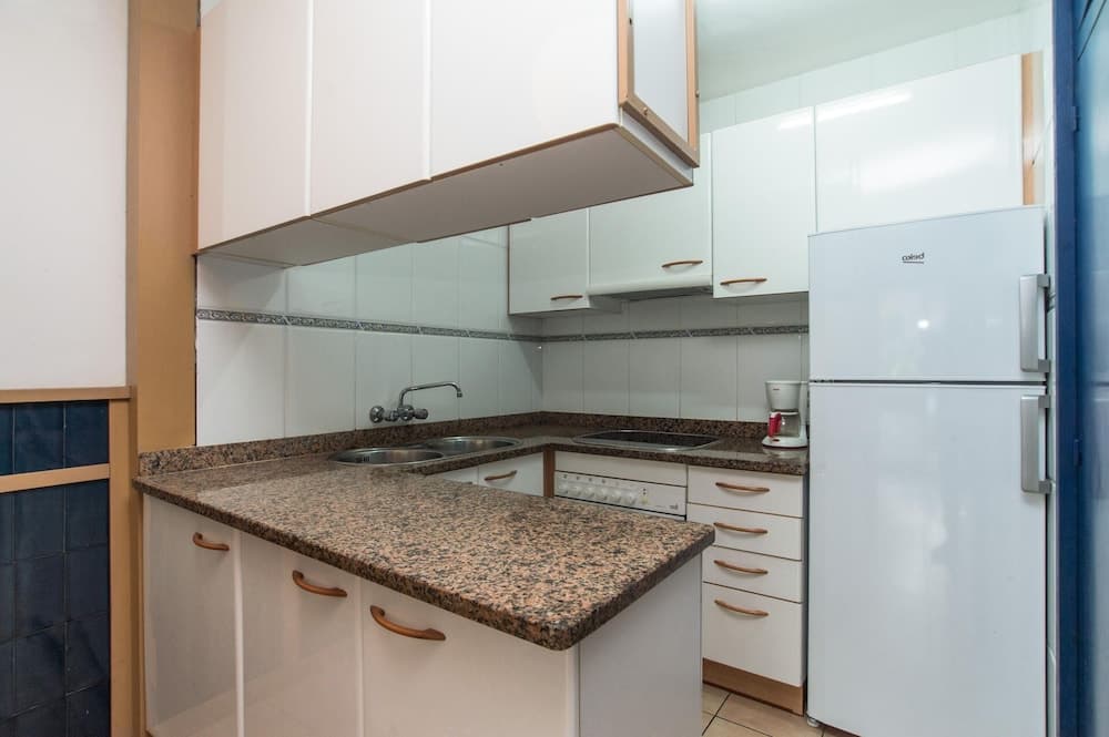 Y-4 Calella DE Palafrugell 3 PAX