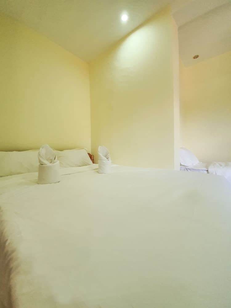 Speed 8 Inn by Cocotel