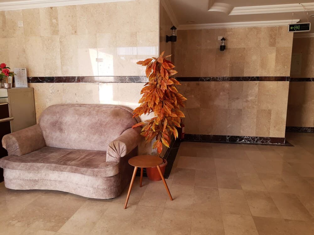 OYO 441 Al Falah Al Raqi