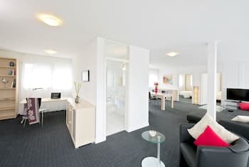 ZG Enzian - Zugersee Hitrental Apartment