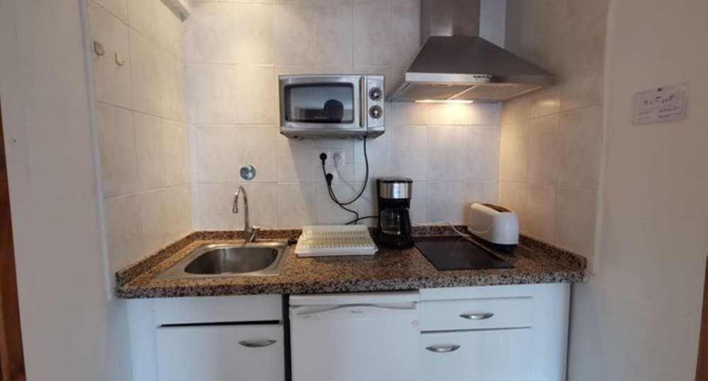 Apartment - 1 Bedroom with Pool, WiFi and Sea views - 107878