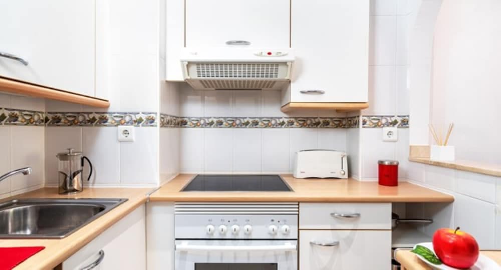 Apartment - 2 Bedrooms with Pool and WiFi - 107884