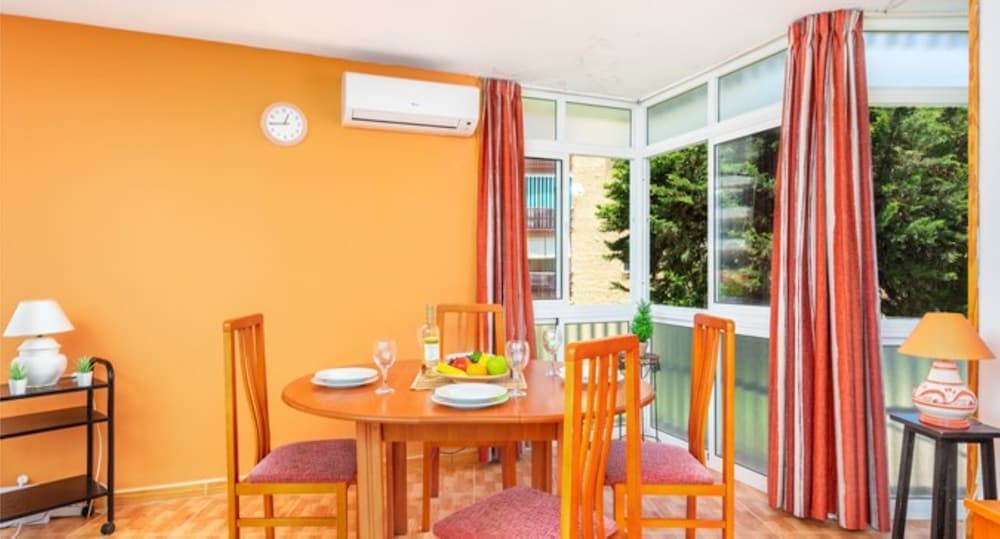 Apartment - 2 Bedrooms with WiFi - 107887