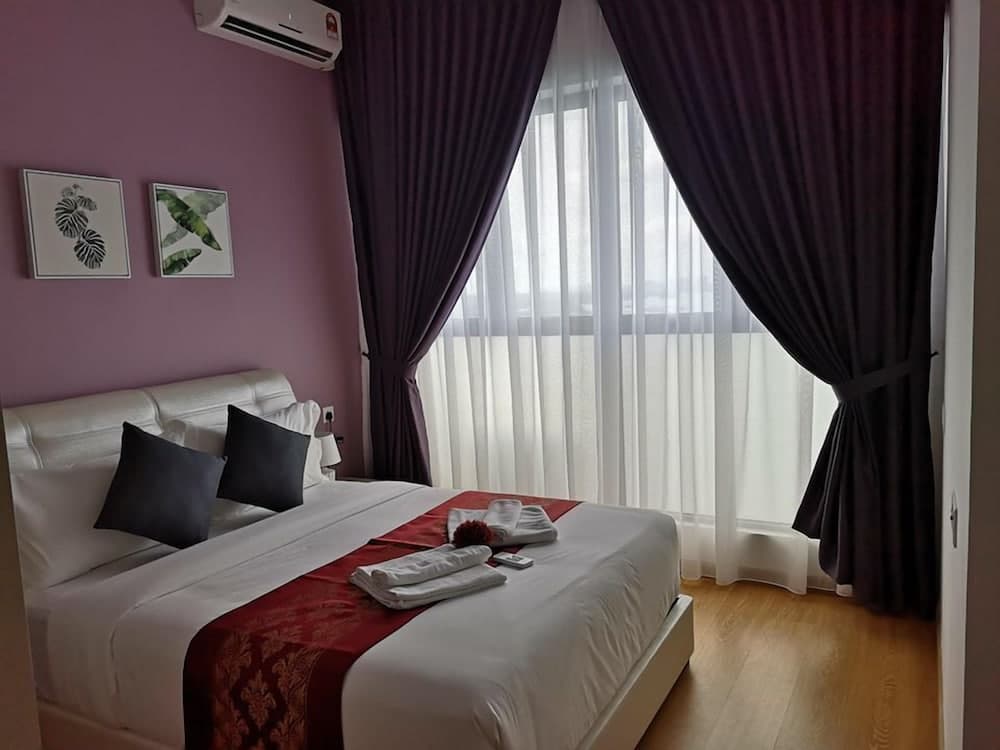 Picturesque View Suites