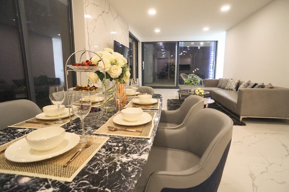 Private Pool Villa in Central Pattaya - Palmc8