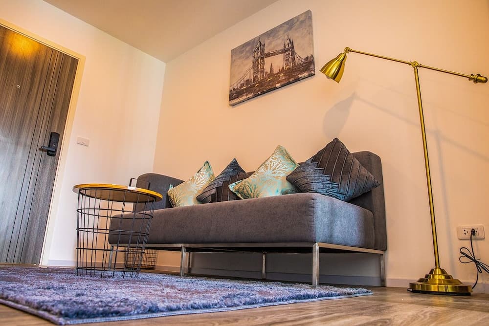 Apartment 450m from BTS with Sky Pool - bkbloft7