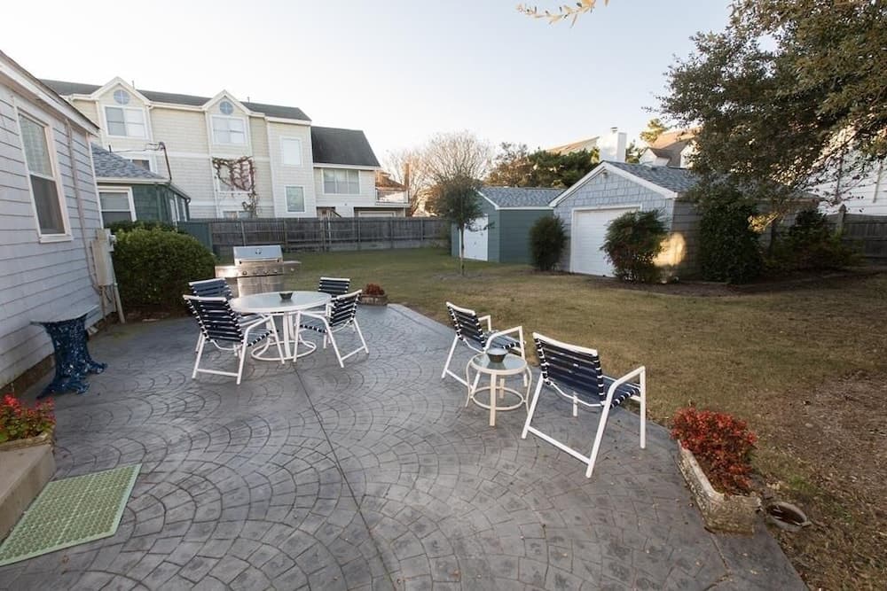 Kloeppel 3 Bedroom Home by Redawning