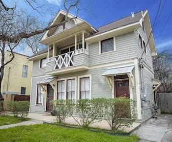 Cozy Downtown 2ba/1ba Historic House - Casa Verde