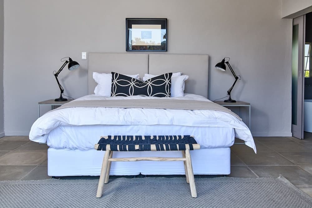 White Light The Rooms - Adults Only