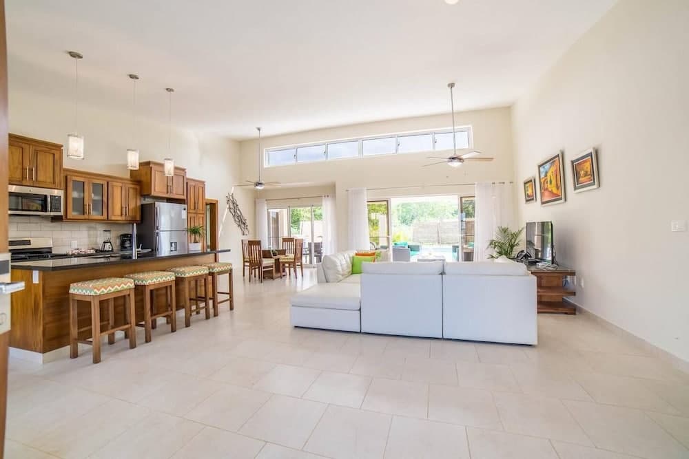 Contemporary Design With Lots of big Windows