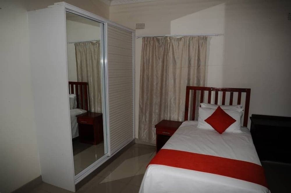 Pillacol Guest House