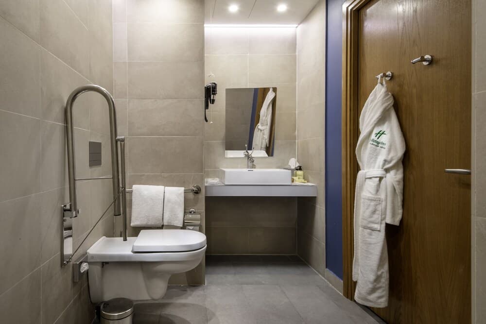 Holiday Inn Yerevan - Republic Square by IHG