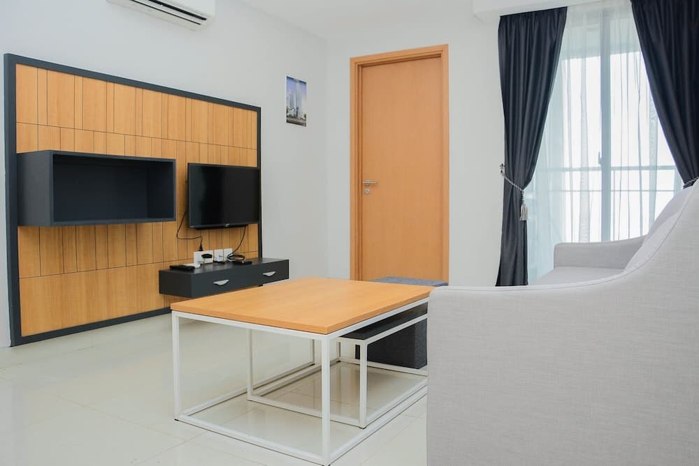 Best Modern 1BR Apartment The Mansion Kemayoran