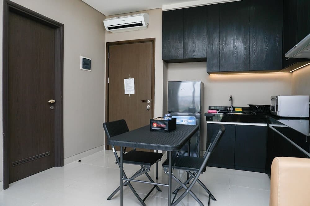 Best Location 1BR Apartment at Ciputra International