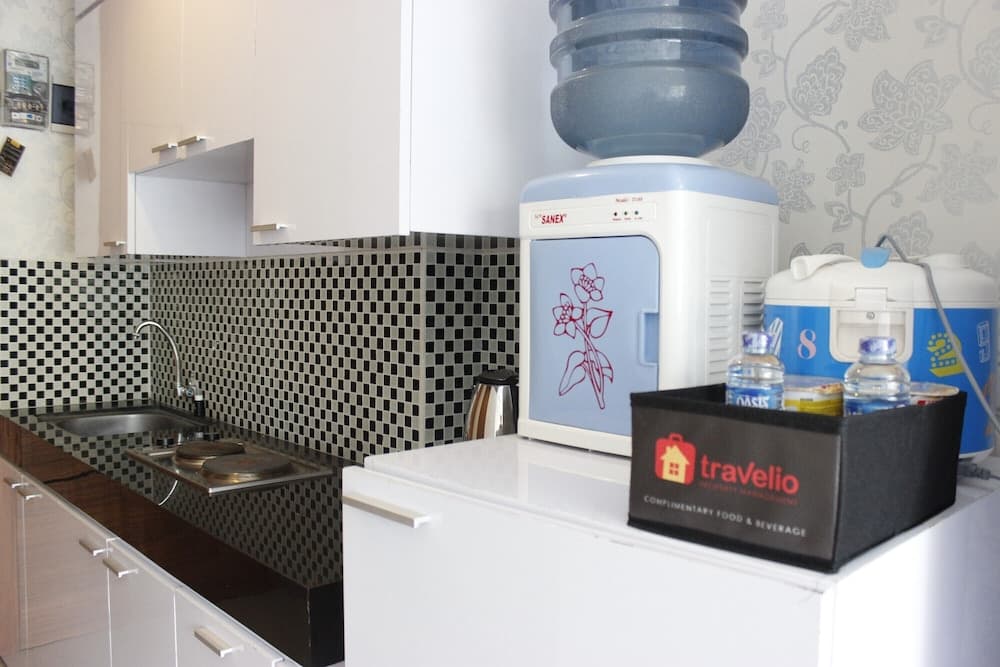 Relaxing Studio near ITB at Beverly Dago Apartment