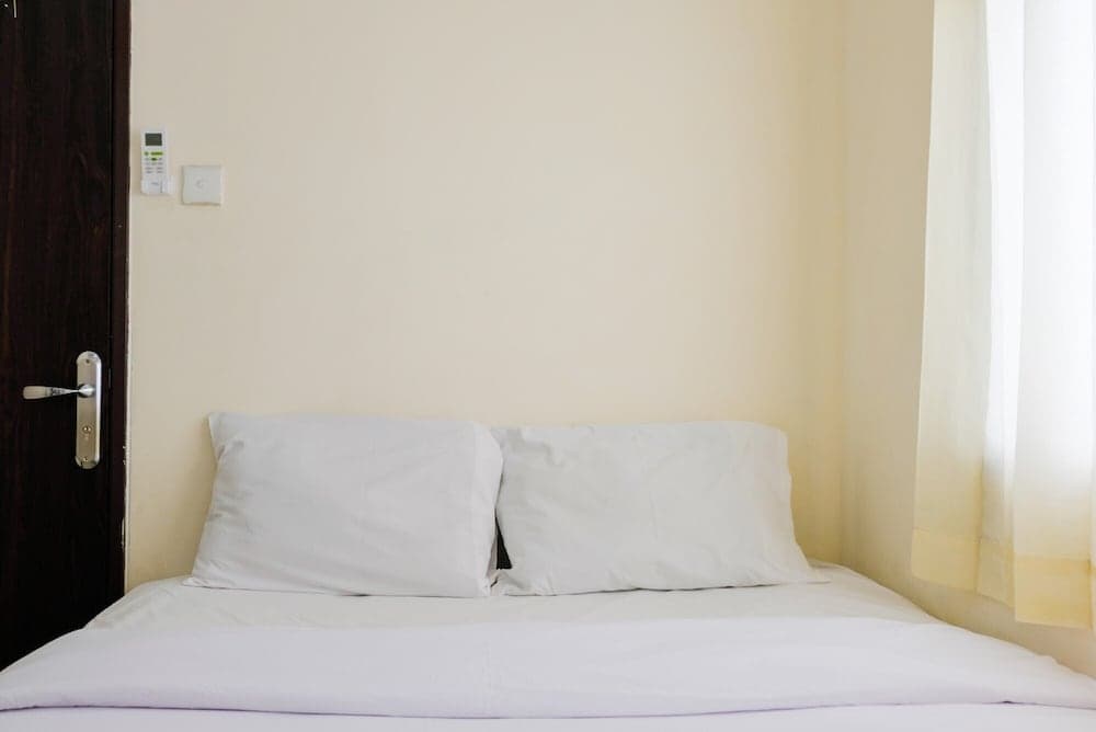 Homey 2BR at Serpong Greenview Apartment