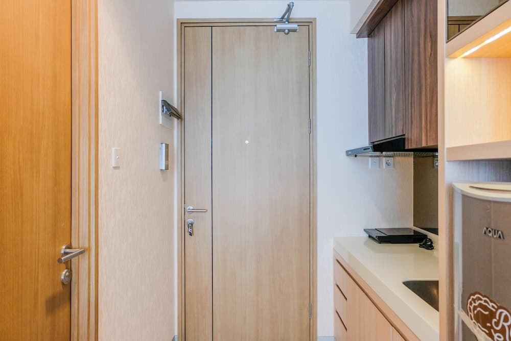 Elegant Studio Apartment at Tree Park City