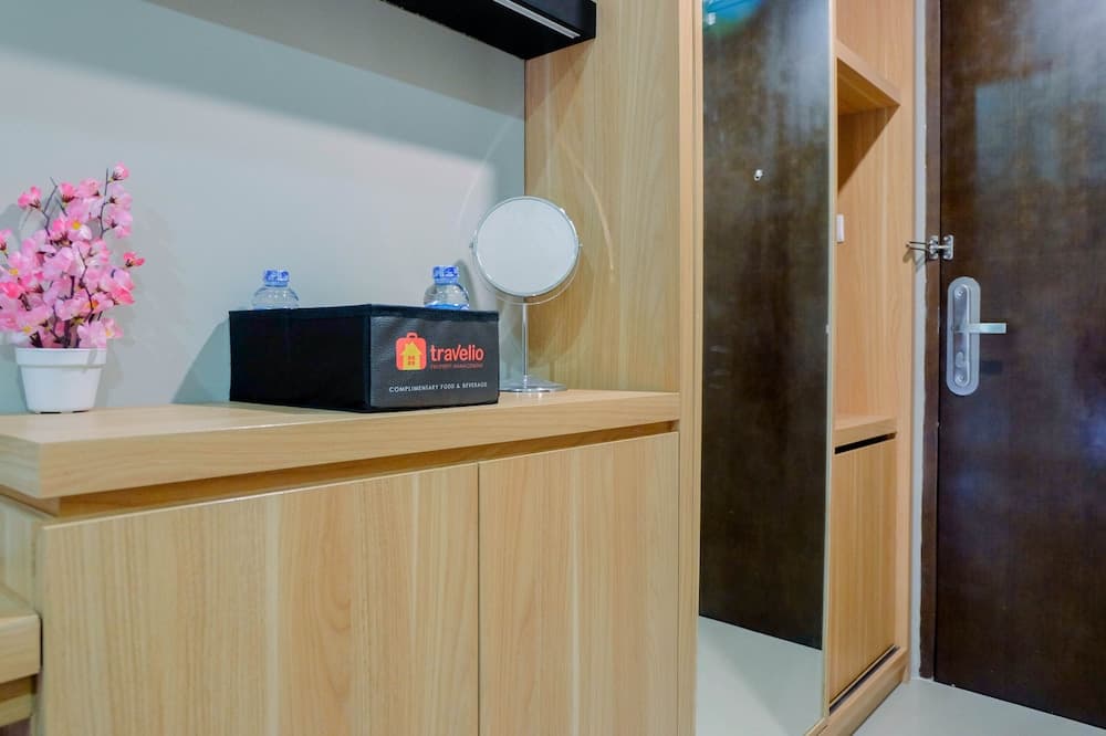 Stunning Studio Apartment at Mustika Golf Residence